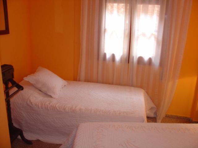 Hostal Restaurante Arasa Santa Bárbara Chambre photo