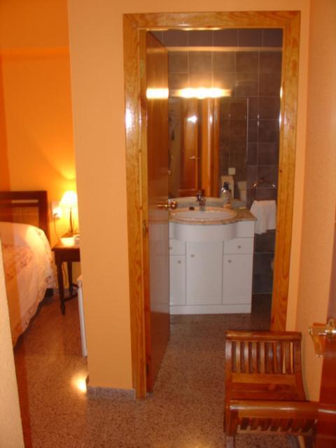 Hostal Restaurante Arasa Santa Bárbara Extérieur photo