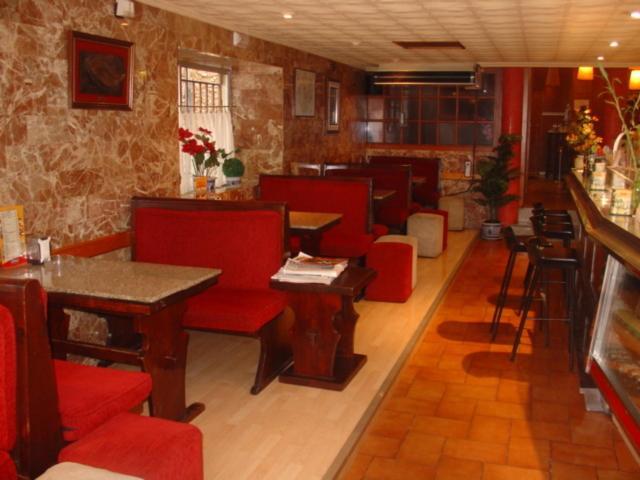 Hostal Restaurante Arasa Santa Bárbara Extérieur photo